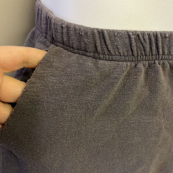 Vici Heather Gray Distressed Lounge Short Shorts w/ Elastic Waist and Pockets- M - Picture 4 of 11